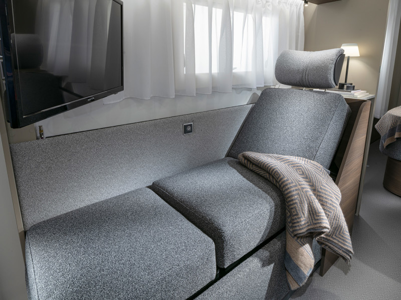 Adria Alpina 2022 lounge chaise