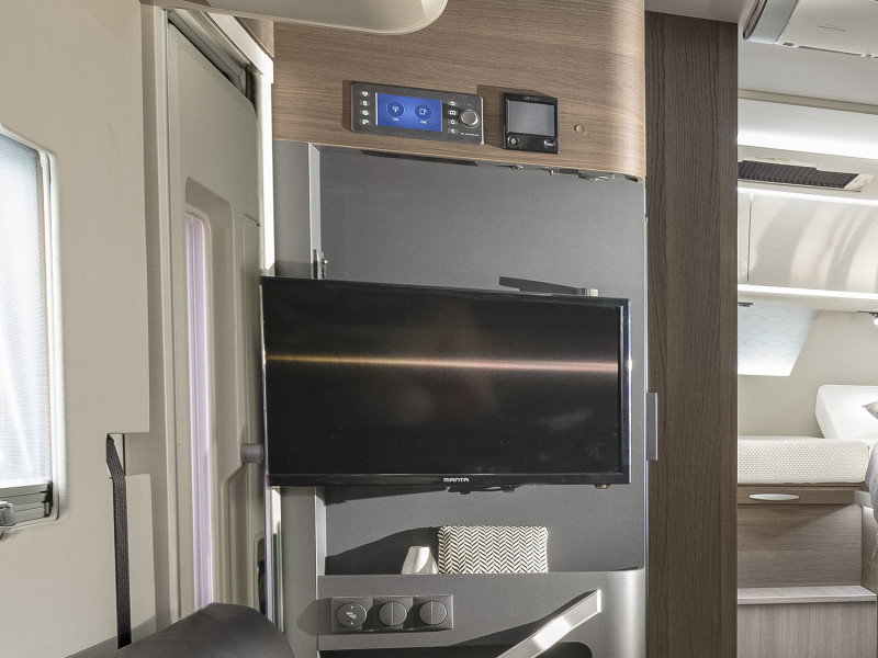 Adria Sonic multimedia