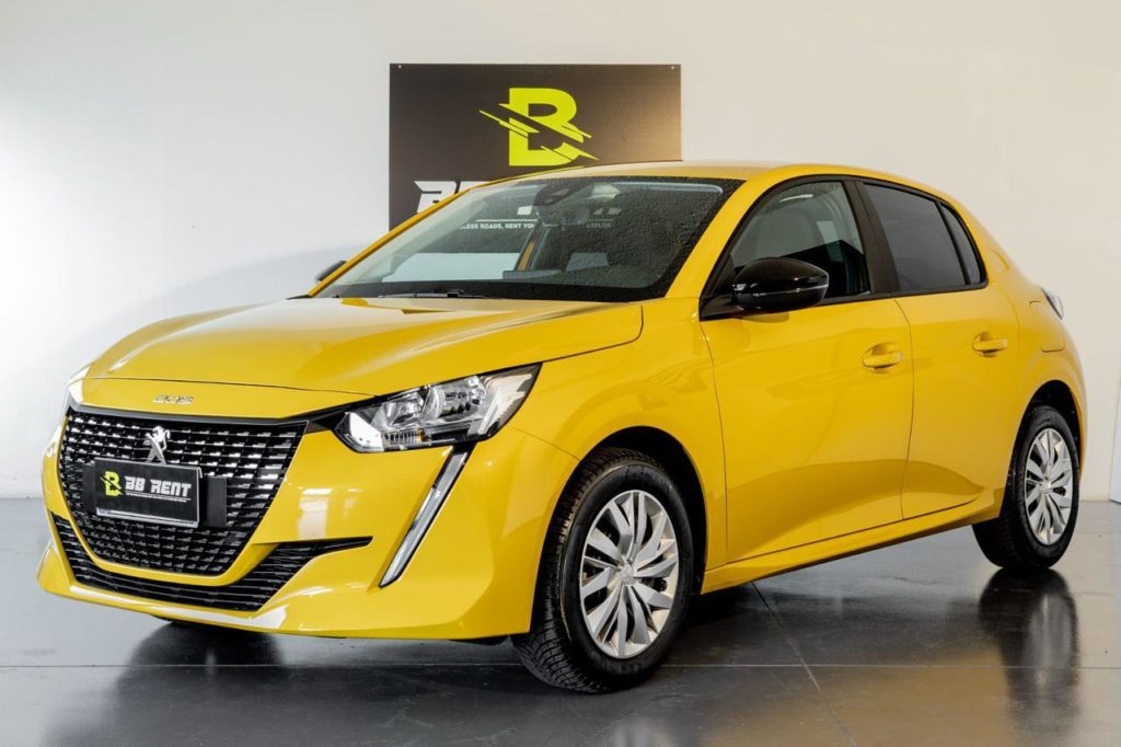 Peugeot 208 neopatentati