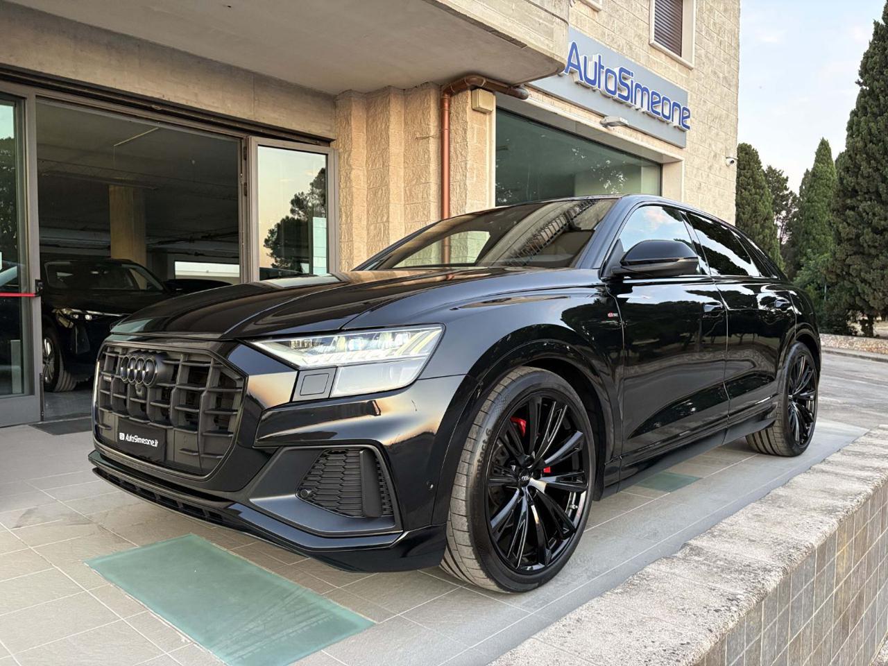 Audi Q8 usata in concessionaria da Auto Simeone